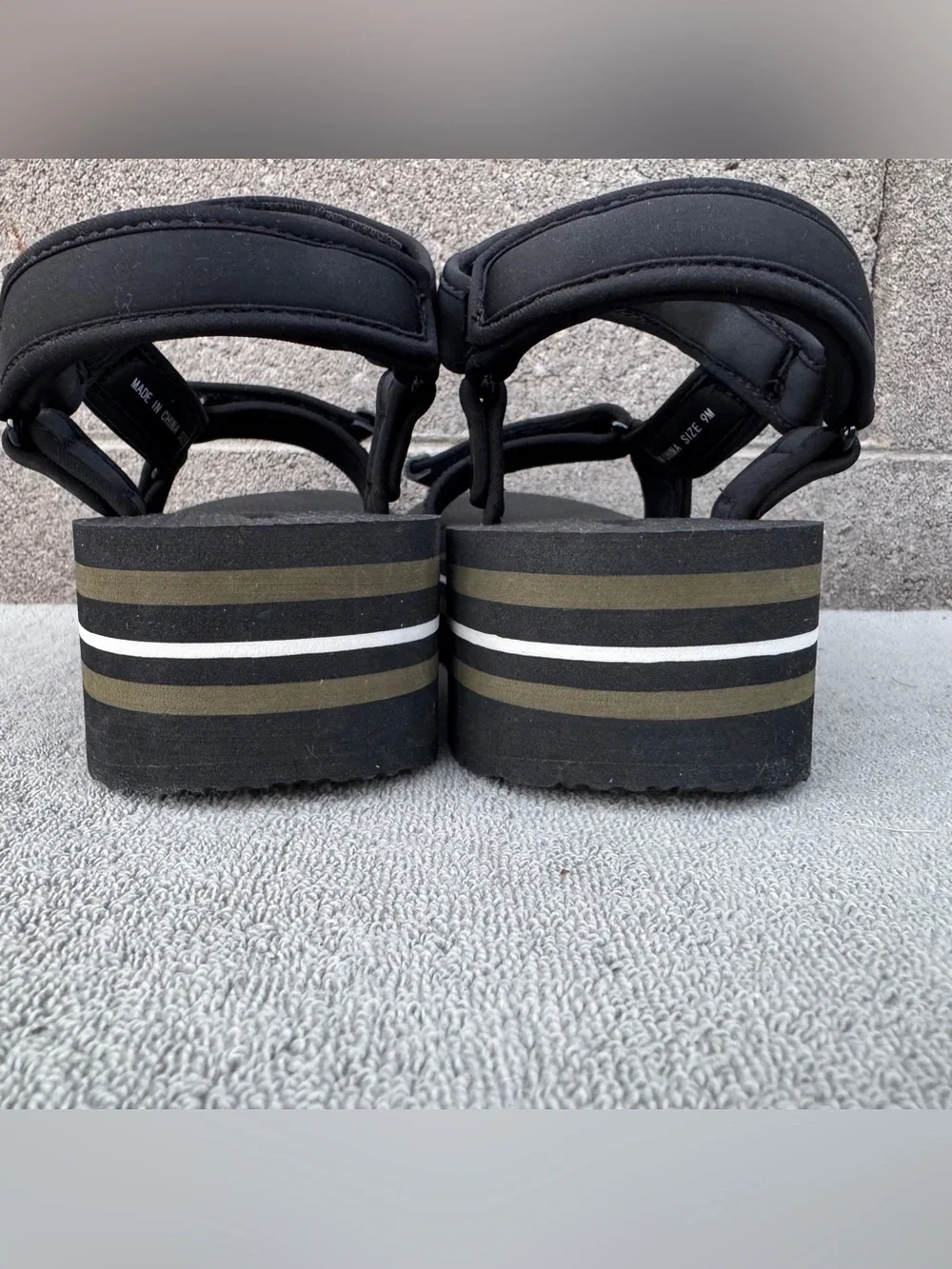 Tory Burch Sport Strappy Platform Sandals Black& Green Olive Size 9